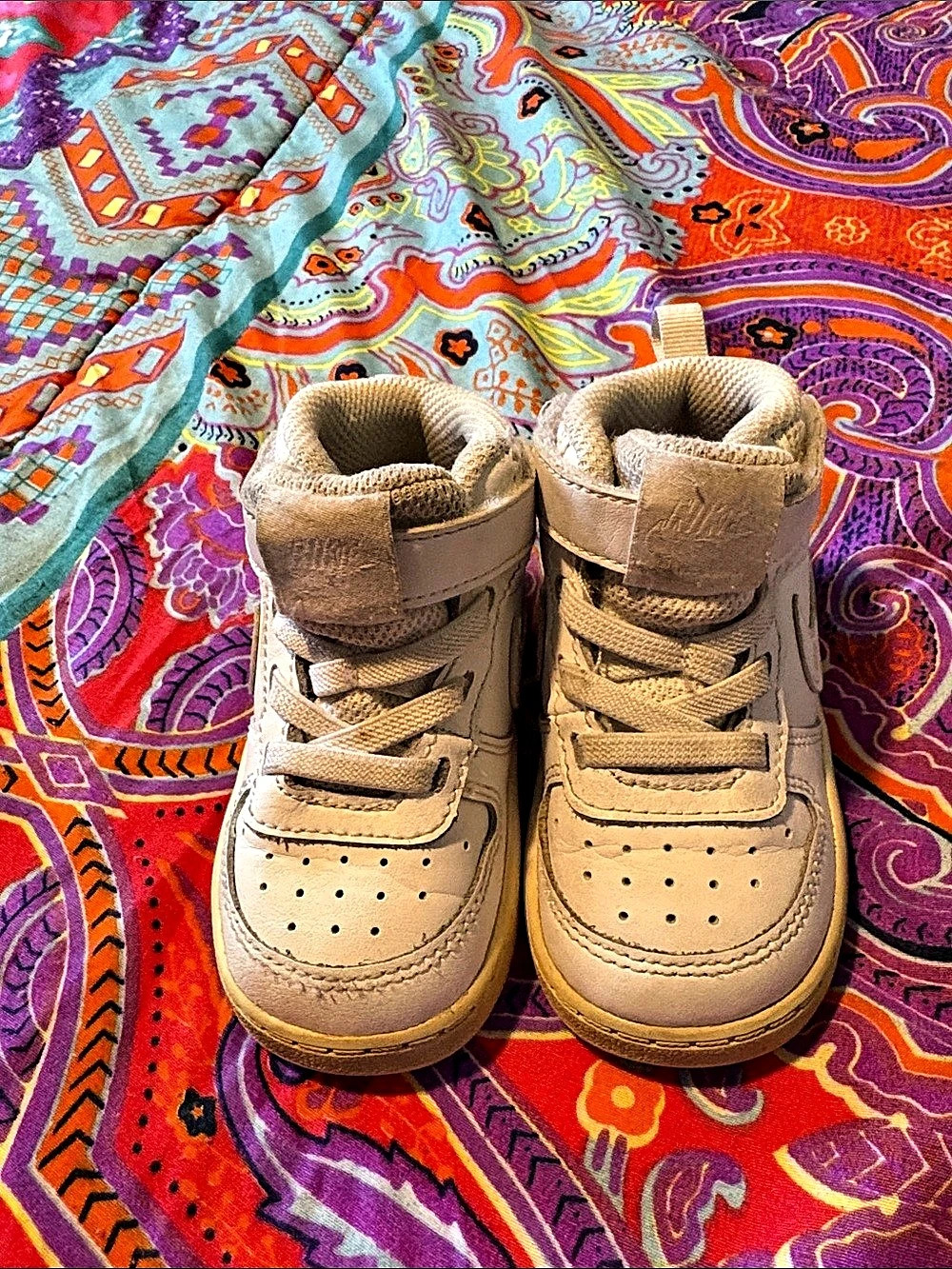 Nike Court Borough Mid 2 Kids High Top Sneakers